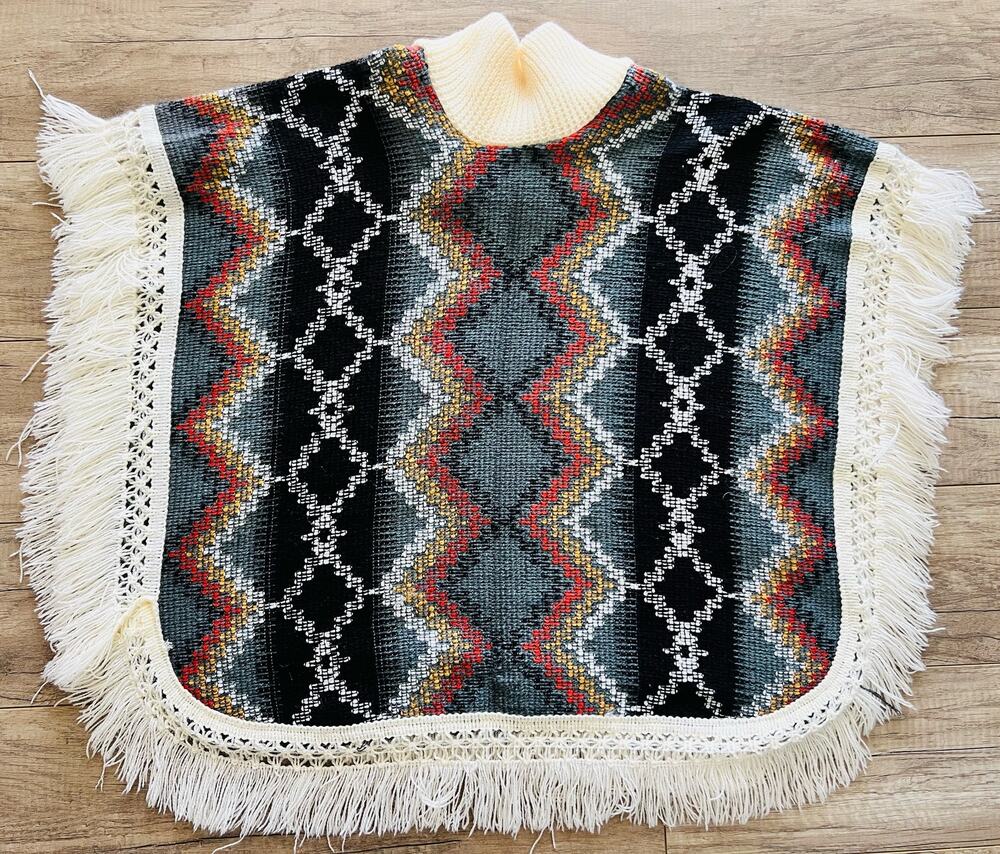 1970s Vintage Fringe Poncho Sweater Knit Cape Southwestern Earth Tone Women's OS